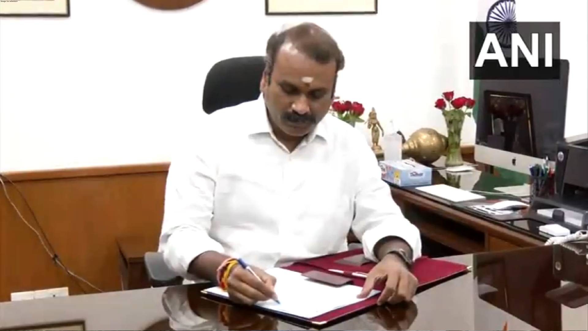 L Murugan takes charge as MoS in I&B Ministry, thanks PM Modi for 'opportunity to serve Ministry again'
